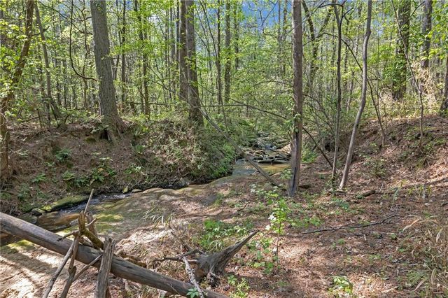 989 Tullis Road, Lawrenceville, GA 30043