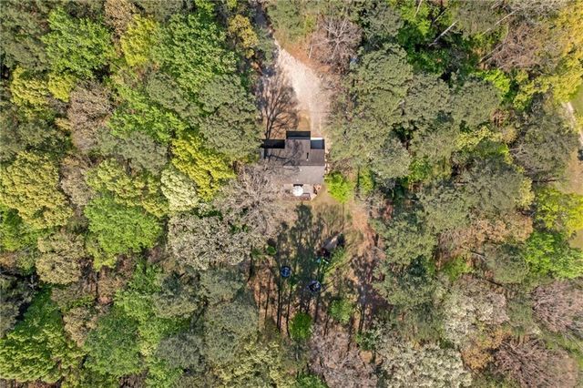 989 Tullis Road, Lawrenceville, GA 30043