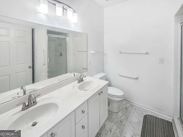 4001 Woodland Lane, Alpharetta, GA 30009