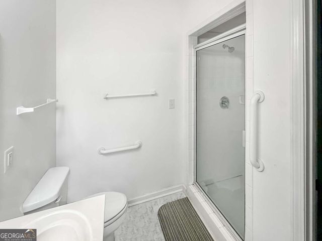 4001 Woodland Lane, Alpharetta, GA 30009