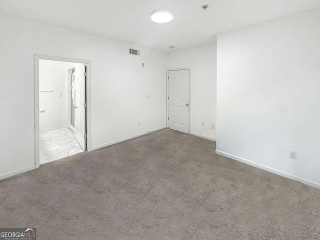 4001 Woodland Lane, Alpharetta, GA 30009