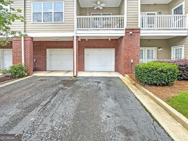 4001 Woodland Lane, Alpharetta, GA 30009