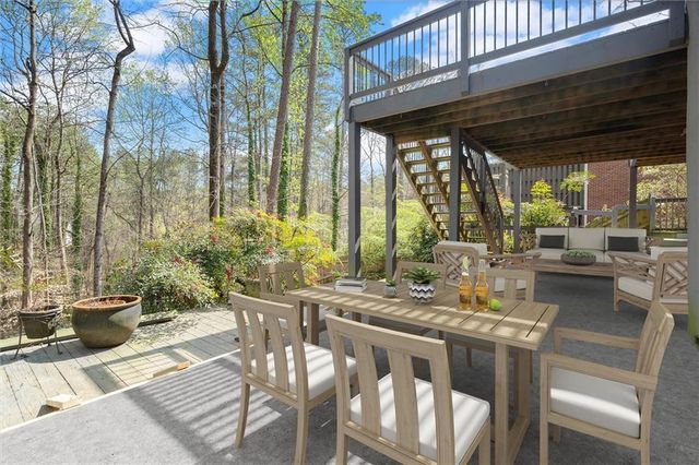 1816 Bishops Green Drive, Marietta, GA 30062