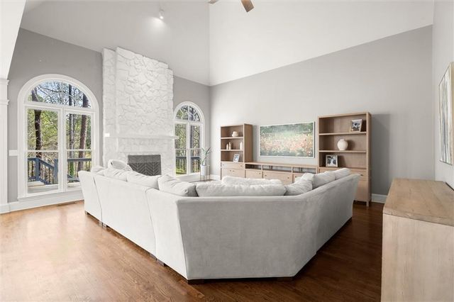 1816 Bishops Green Drive, Marietta, GA 30062