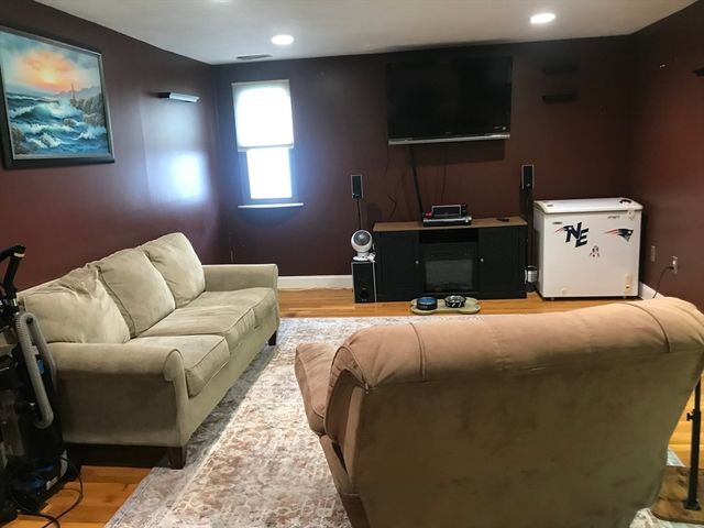 1 Atkinson Drive 5, Saugus, MA 01906