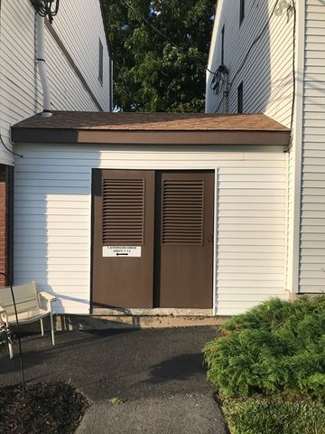 1 Atkinson Drive 5, Saugus, MA 01906