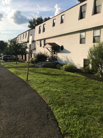 1 Atkinson Drive 5, Saugus, MA 01906