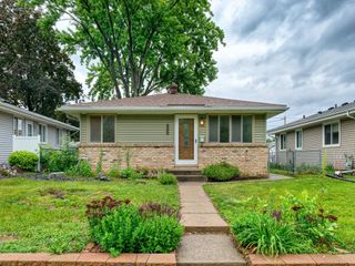 1625 Mclean Avenue, Saint Paul, MN 55106