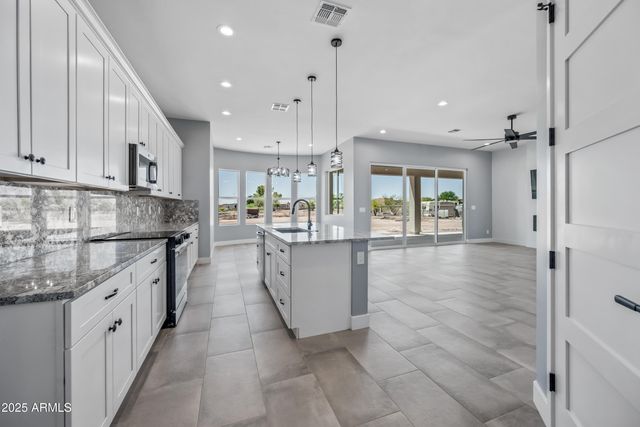 29108 N 205 Avenue, Wittmann, AZ 85361