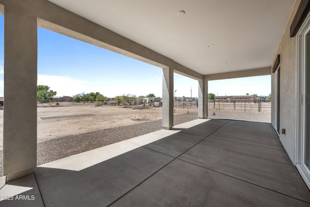 29108 N 205 Avenue, Wittmann, AZ 85361