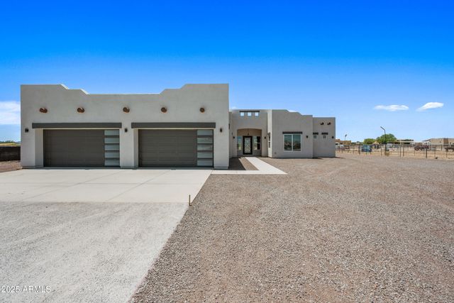 29108 N 205 Avenue, Wittmann, AZ 85361