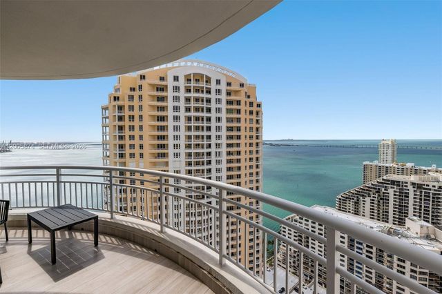 848 Brickell Key Dr 3403, Miami, FL 33131