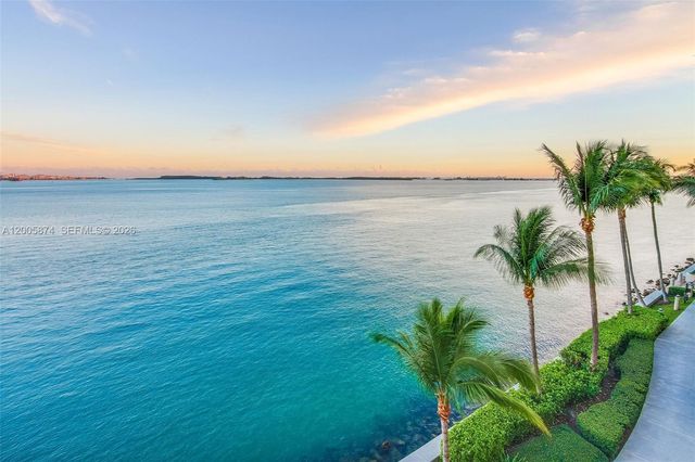 848 Brickell Key Dr 3403, Miami, FL 33131