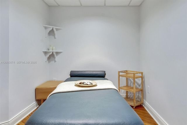 848 Brickell Key Dr 3403, Miami, FL 33131