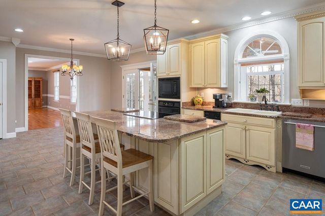 2620 WIND RIVER RD, Charlottesville, VA 22901