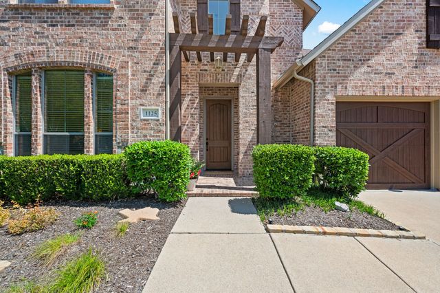 1125 Michener Way, Irving, TX 75063