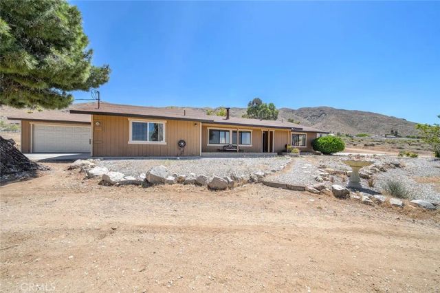22411 Roundup, Apple Valley, CA 92308