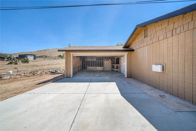 22411 Roundup, Apple Valley, CA 92308