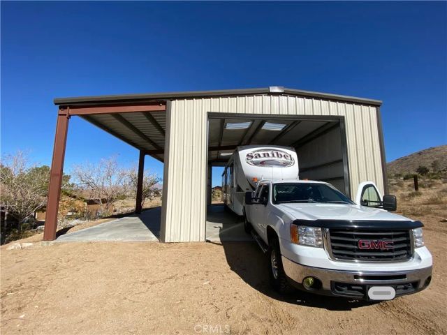 22411 Roundup, Apple Valley, CA 92308