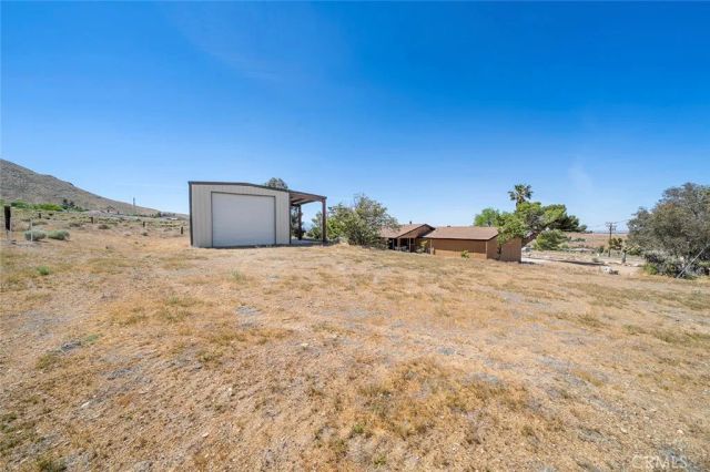 22411 Roundup, Apple Valley, CA 92308