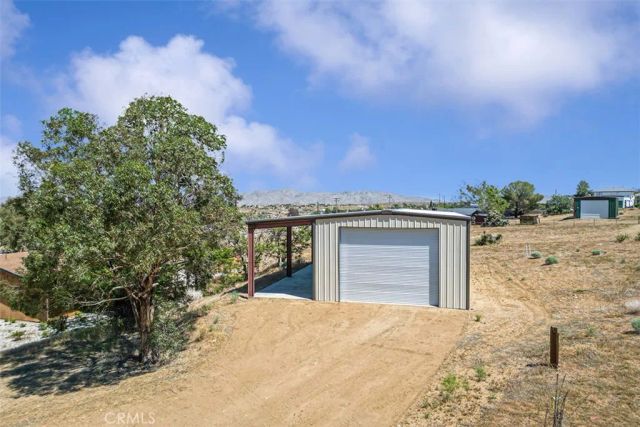 22411 Roundup, Apple Valley, CA 92308