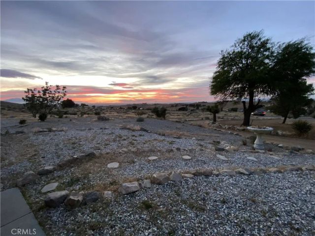 22411 Roundup, Apple Valley, CA 92308