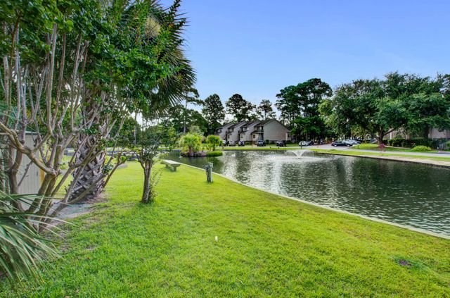 127 River Breeze Drive Unit 32, Charleston, SC 29407