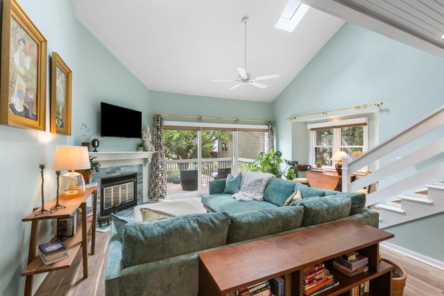 127 River Breeze Drive Unit 32, Charleston, SC 29407