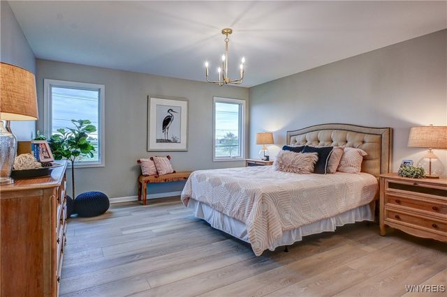 16 A Stonham Place North, Amherst, NY 14221