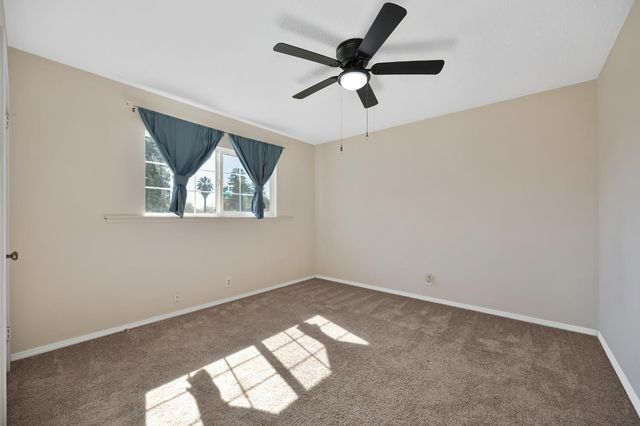 8300 Butternut Dr, Citrus Heights, CA 95621