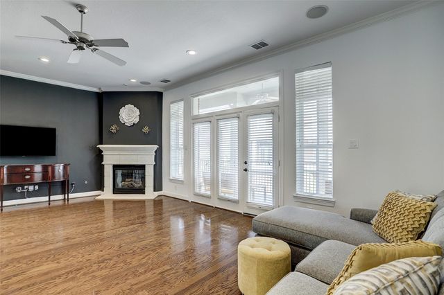 10 Shell Port Square, The Woodlands, TX 77380