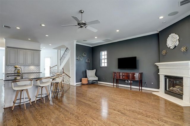 10 Shell Port Square, The Woodlands, TX 77380