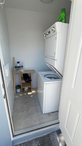 239 NW 6th Avenue, Delray Beach, FL 33444