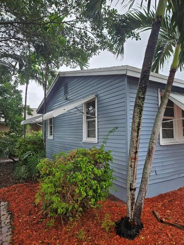 239 NW 6th Avenue, Delray Beach, FL 33444