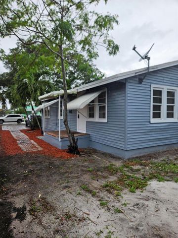 239 NW 6th Avenue, Delray Beach, FL 33444