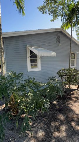 239 NW 6th Avenue, Delray Beach, FL 33444