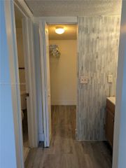 2401 NW 56th Ave 3-202, Lauderhill, FL 33313