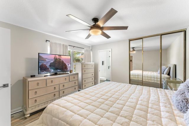 4801 Roxbury Court, Boynton Beach, FL 33436