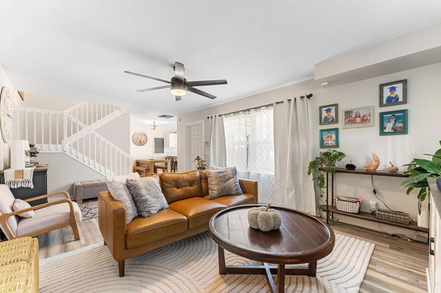 4801 Roxbury Court, Boynton Beach, FL 33436