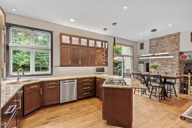 1668 Lakeland Circle, Centerville, MN 55038