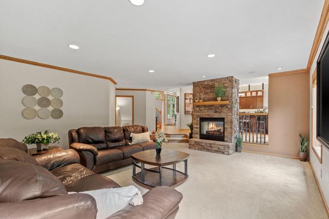 1668 Lakeland Circle, Centerville, MN 55038