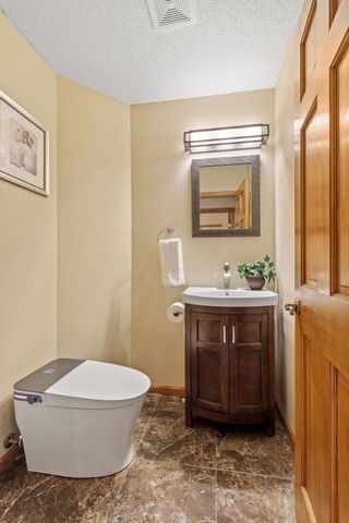 1668 Lakeland Circle, Centerville, MN 55038