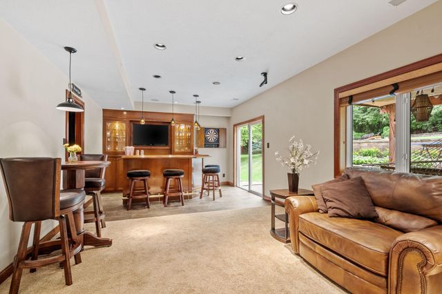 1668 Lakeland Circle, Centerville, MN 55038