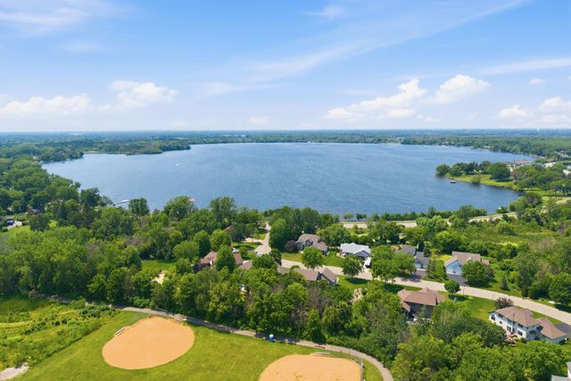 1668 Lakeland Circle, Centerville, MN 55038