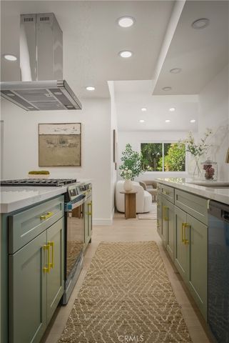 6150 Strickland, Los Angeles, CA 90042