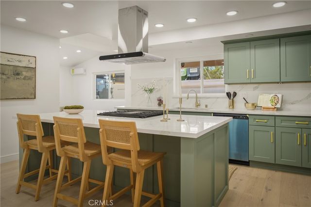6150 Strickland, Los Angeles, CA 90042