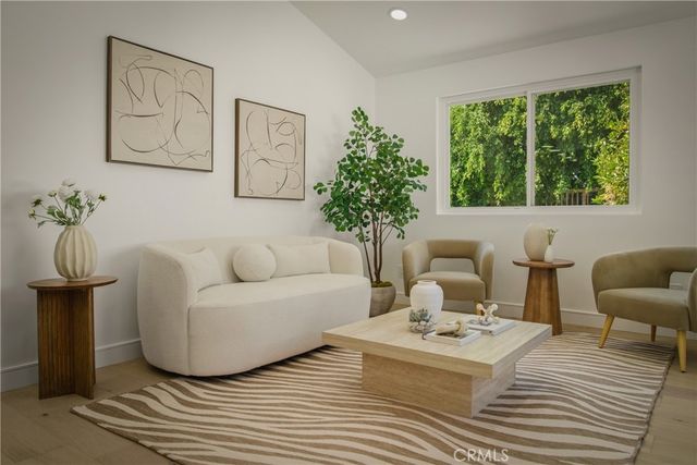 6150 Strickland, Los Angeles, CA 90042