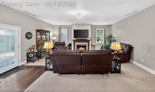 1625 Hampton Road, Grosse Pointe, MI 48236
