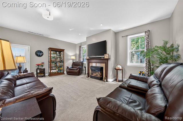 1625 Hampton Road, Grosse Pointe, MI 48236