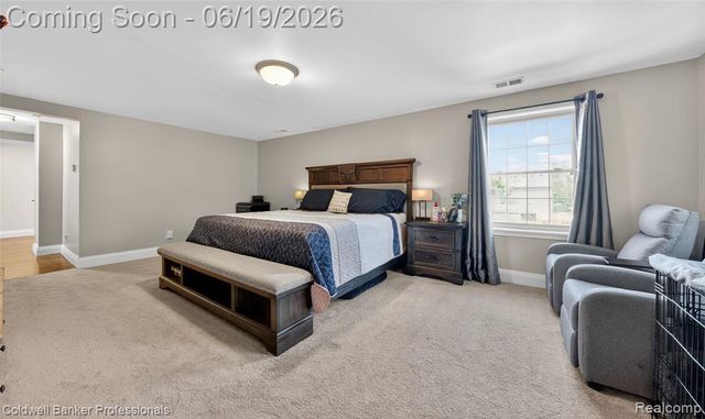 1625 Hampton Road, Grosse Pointe, MI 48236